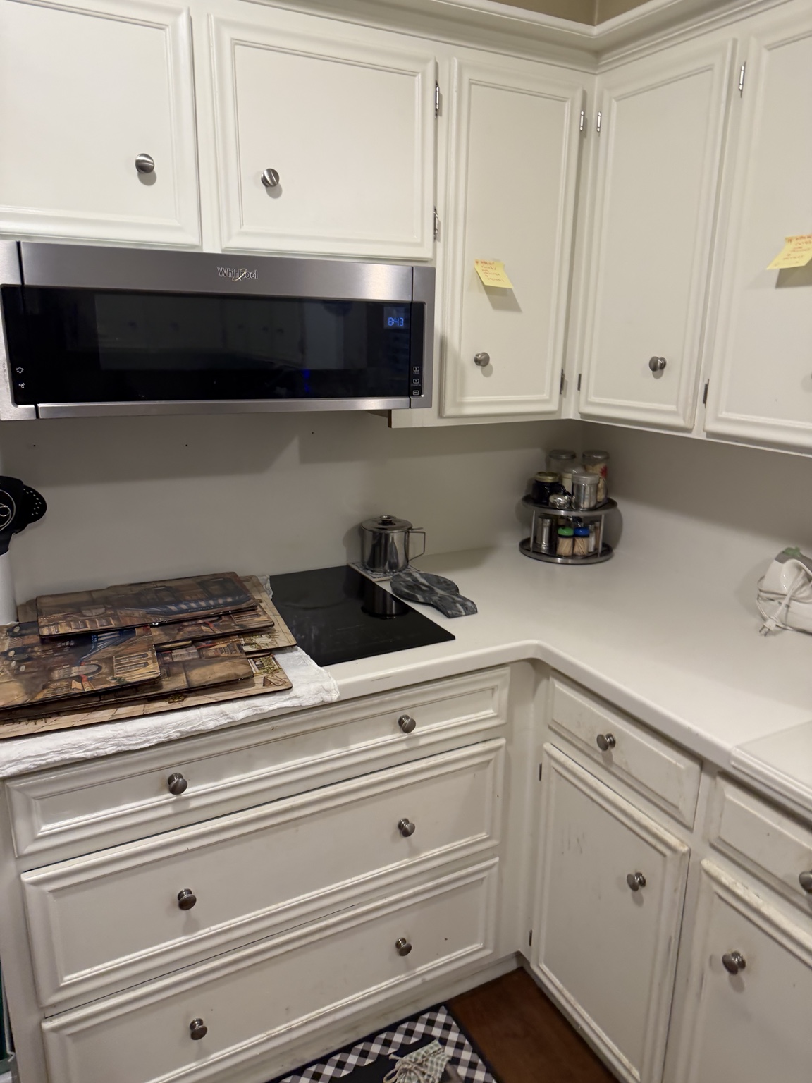 White kitchen cabinet refinishing project